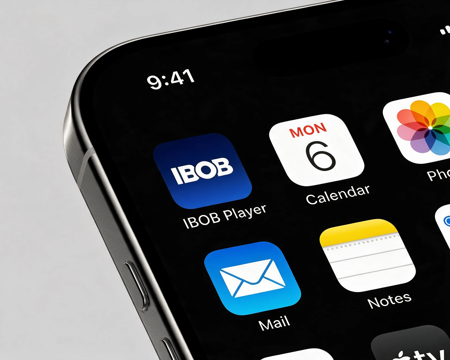 IBOB-Player-App-Symbol auf dem Home-Bildschirm eines iPhones